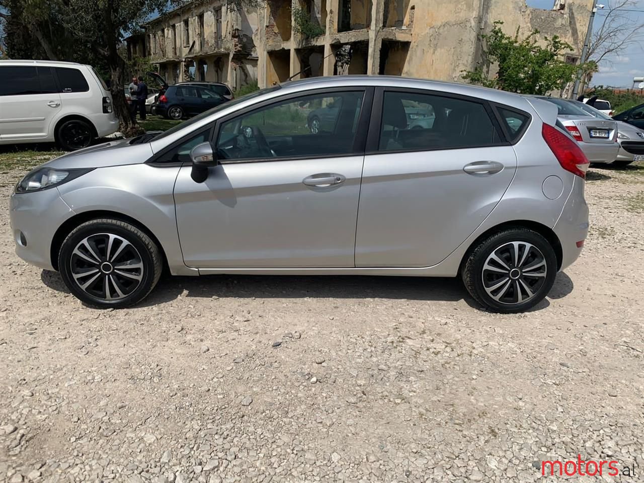 2009' Ford Fiesta photo #6