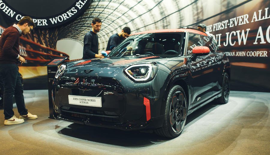 Mini reveals 255bhp hot versions of Cooper and Aceman hatches