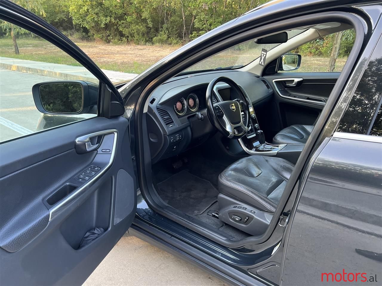 2012' Volvo Xc 60 photo #2