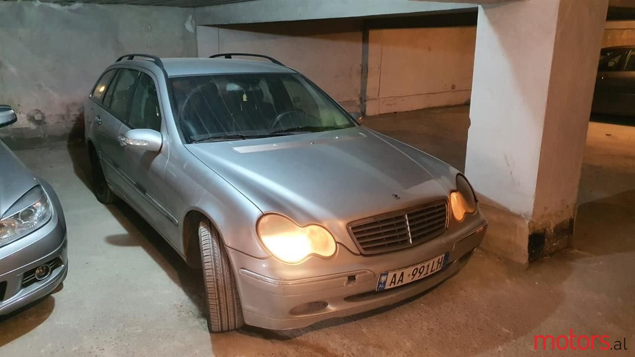 2002' Mercedes-Benz C 200 photo #1