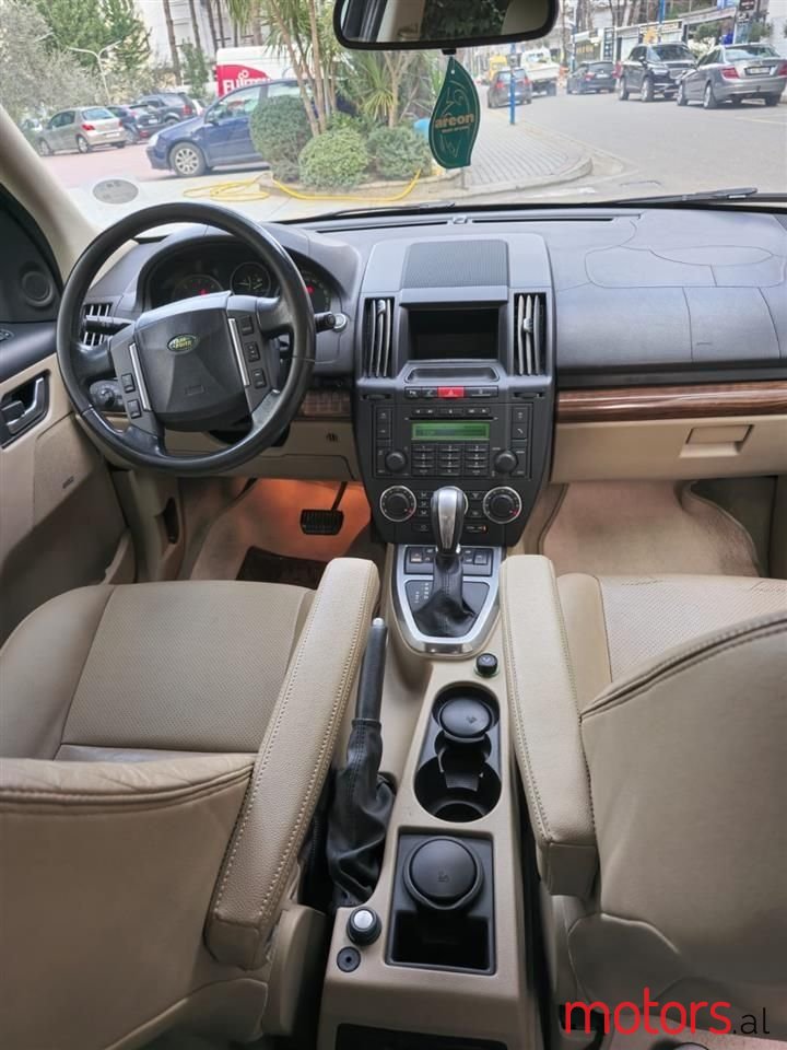 2009' Land Rover Freelander photo #6