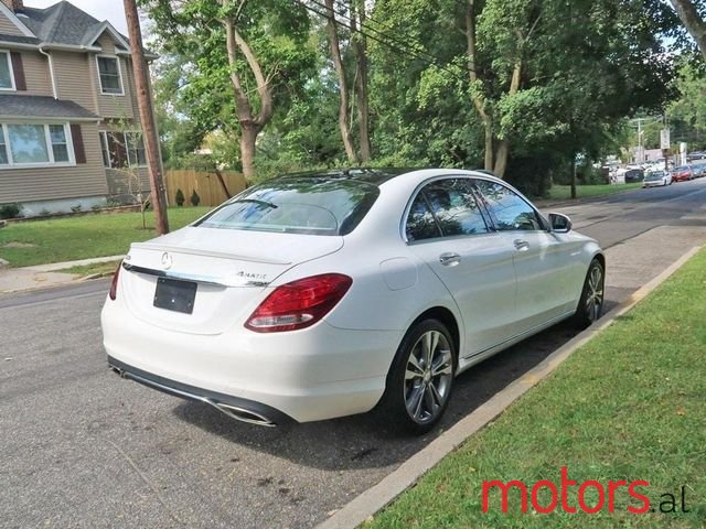 2016' Mercedes-Benz C-Class 4matic photo #6