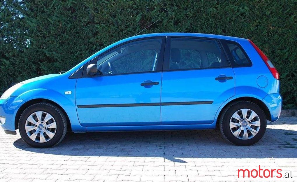 2005' Ford Fiesta photo #1