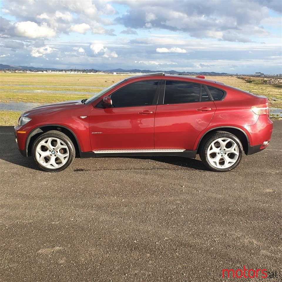 2010' BMW X6 M photo #2