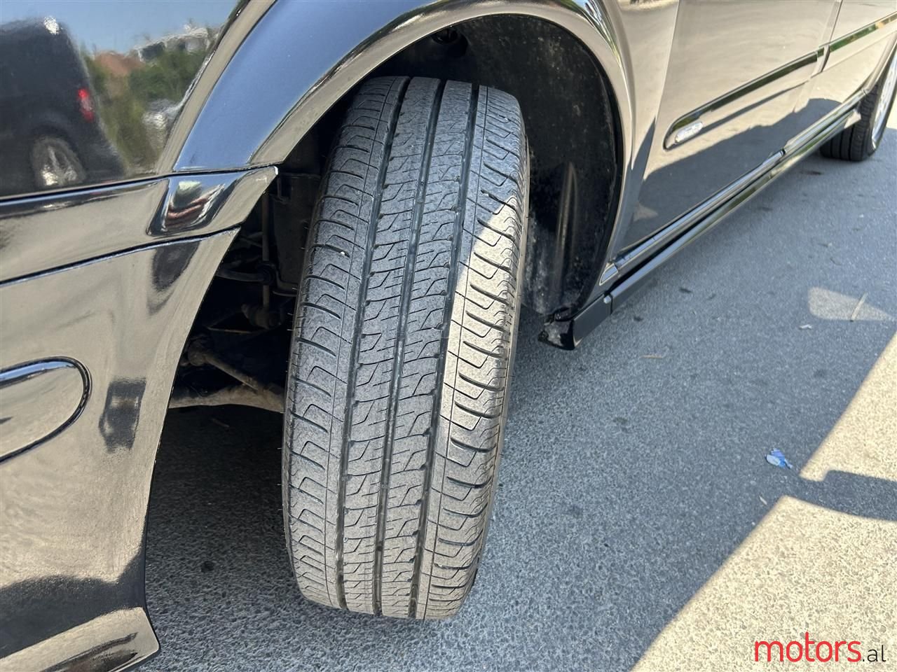 2009' Mercedes-Benz Viano photo #5