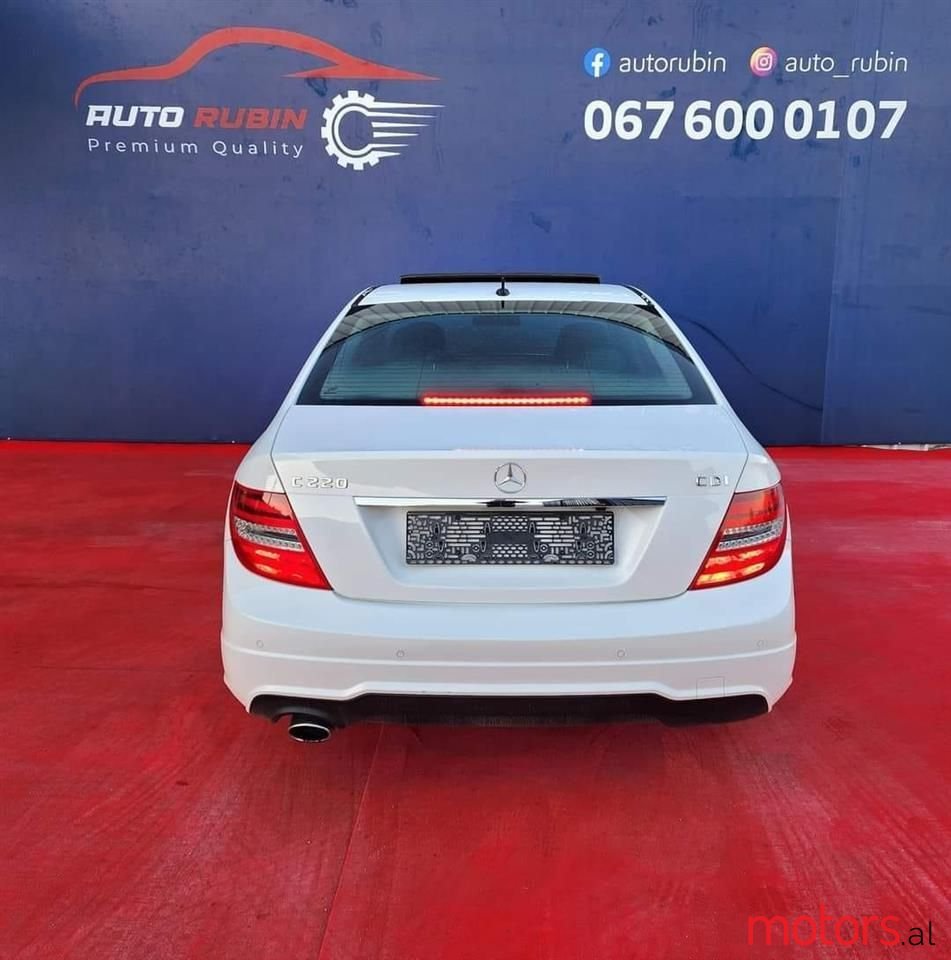 2013' Mercedes-Benz C 220 photo #4
