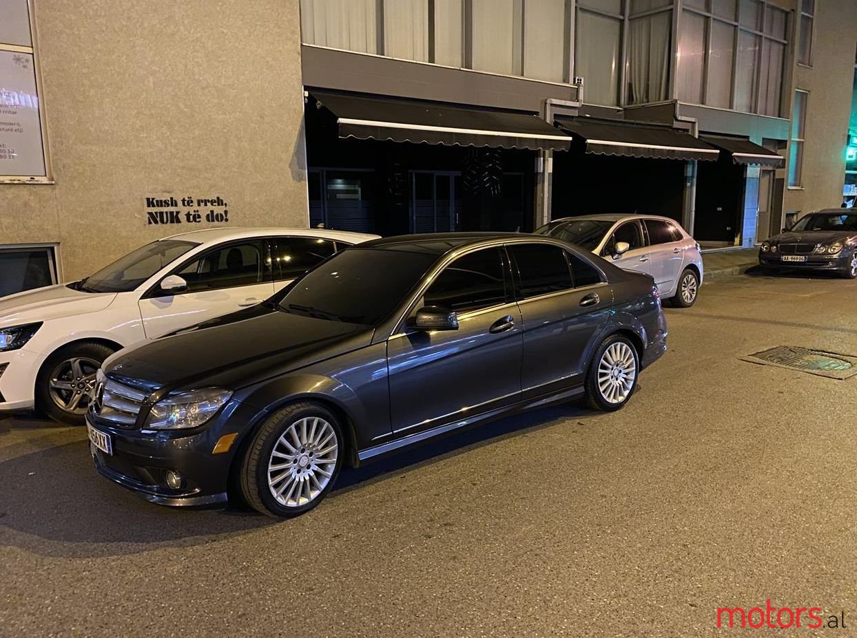 2010' Mercedes-Benz C 250 photo #1