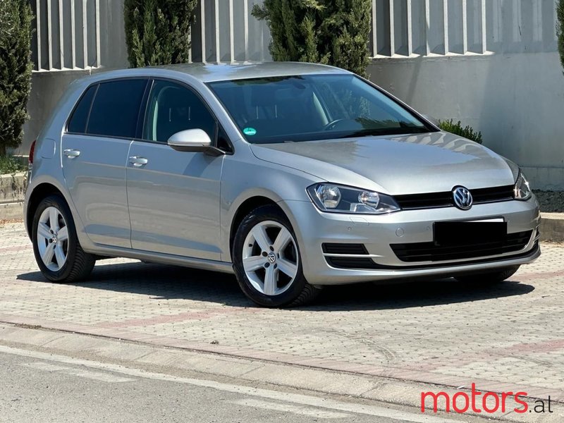 2013' Volkswagen Golf photo #1