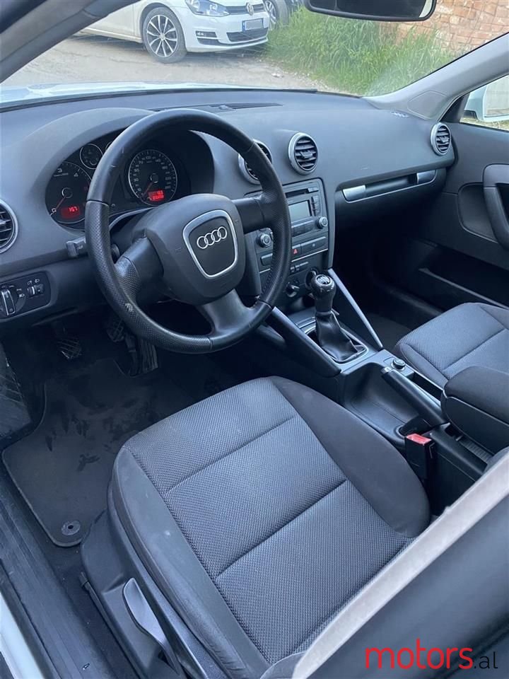 2010' Audi A3 photo #2