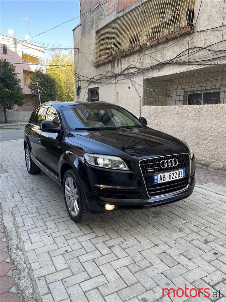 2007' Audi Q7 photo #1