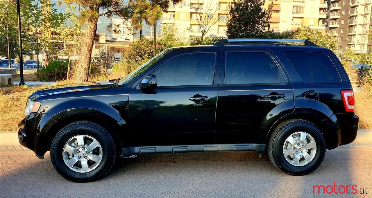 2011' Ford Escape photo #6