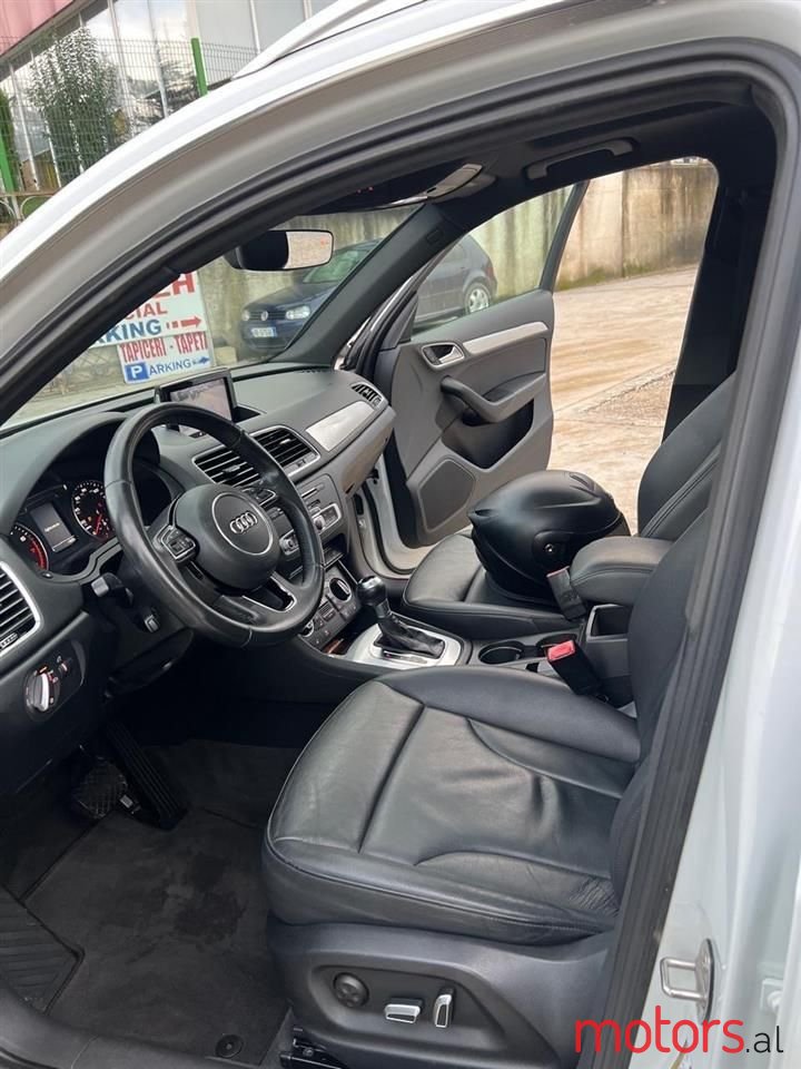 2016' Audi Q3 photo #3