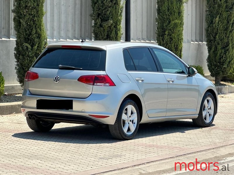 2013' Volkswagen Golf photo #4