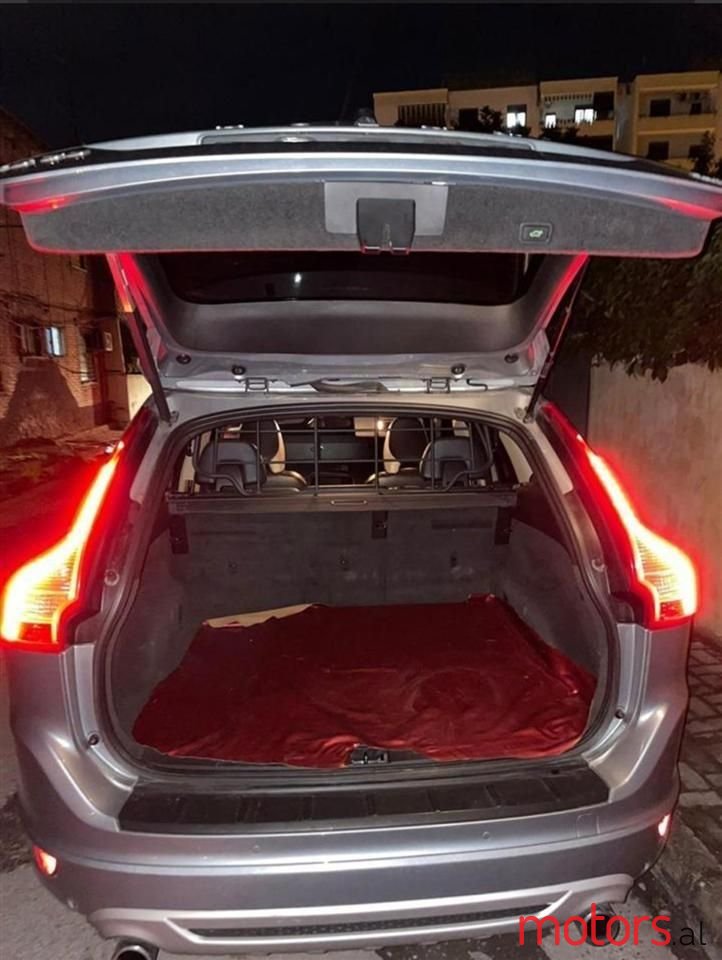 2010' Volvo Xc 60 photo #1