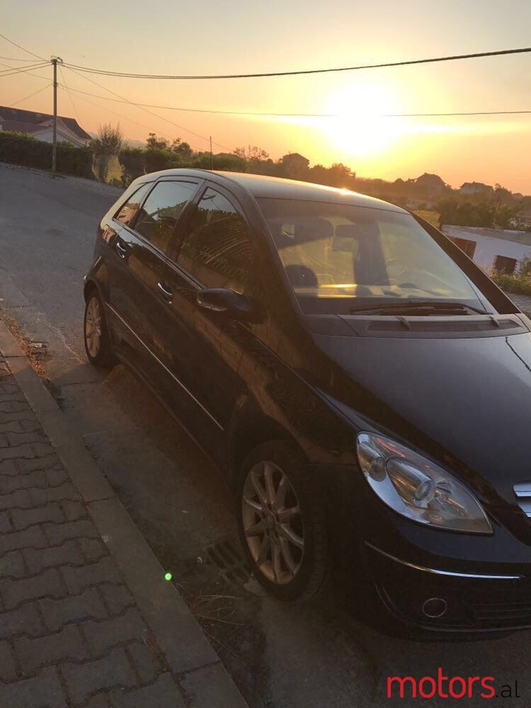 2008' Mercedes-Benz B 200 photo #5