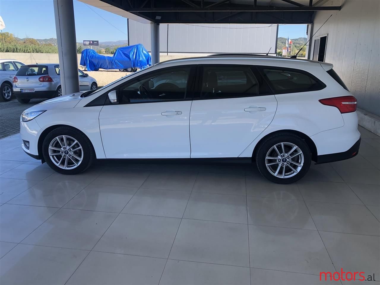 2016' Ford Focus photo #6