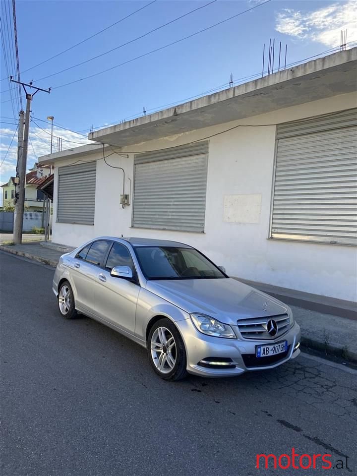 2008' Mercedes-Benz C 180 photo #1