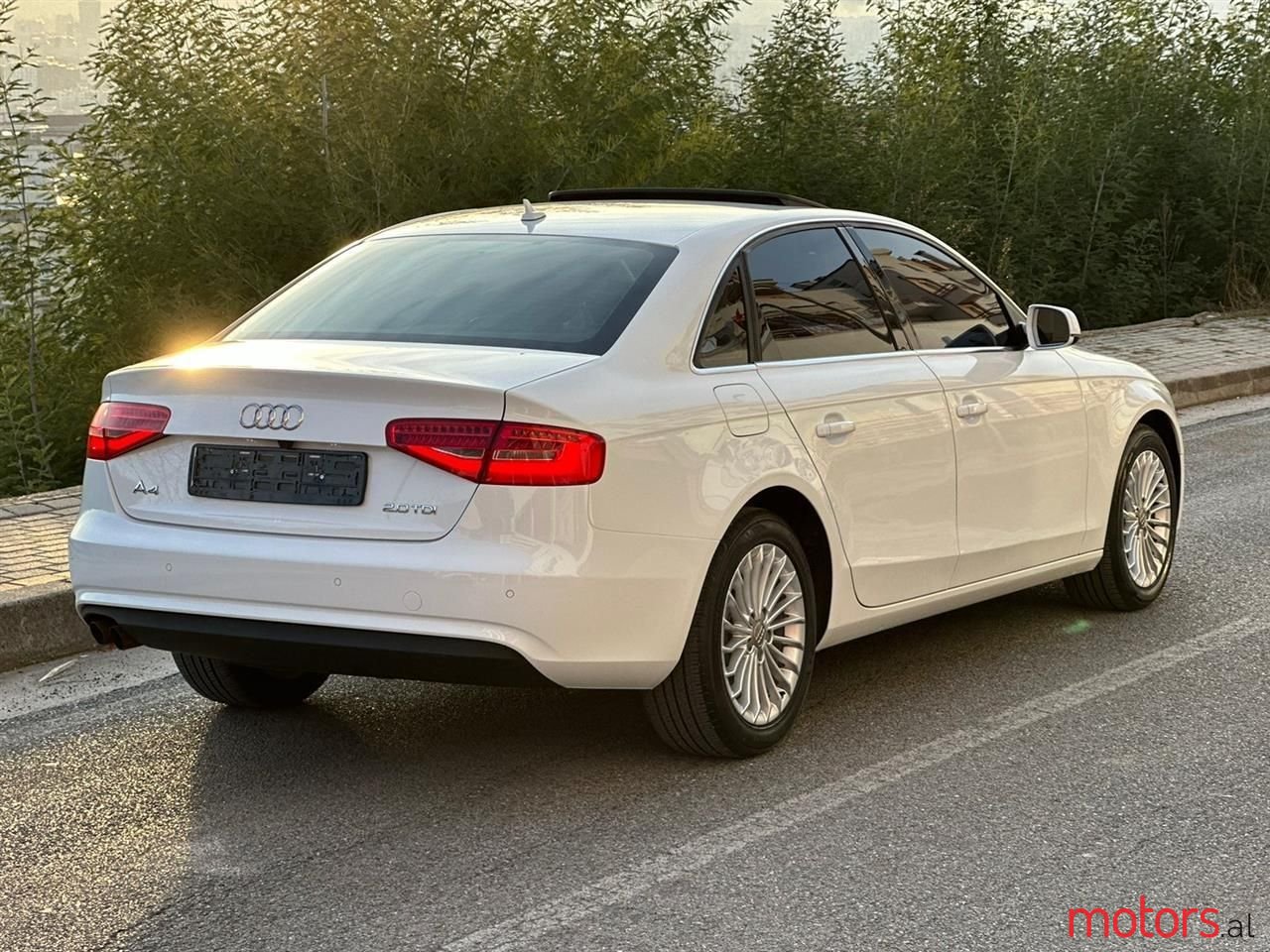 2014' Audi A4 photo #4