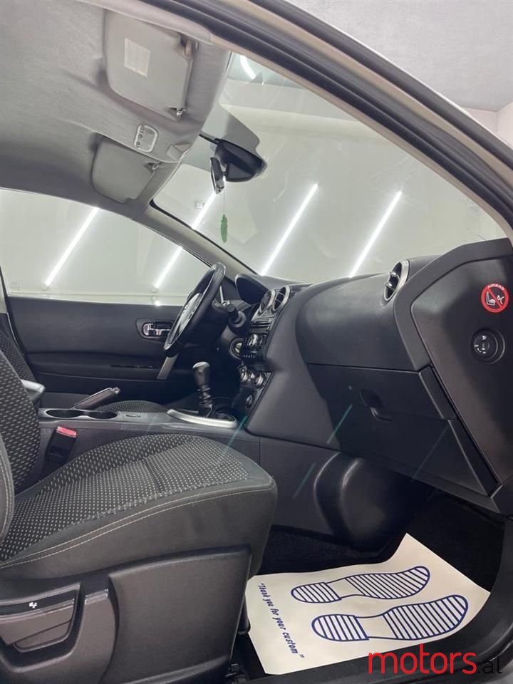 2009' Nissan Qashqai photo #2