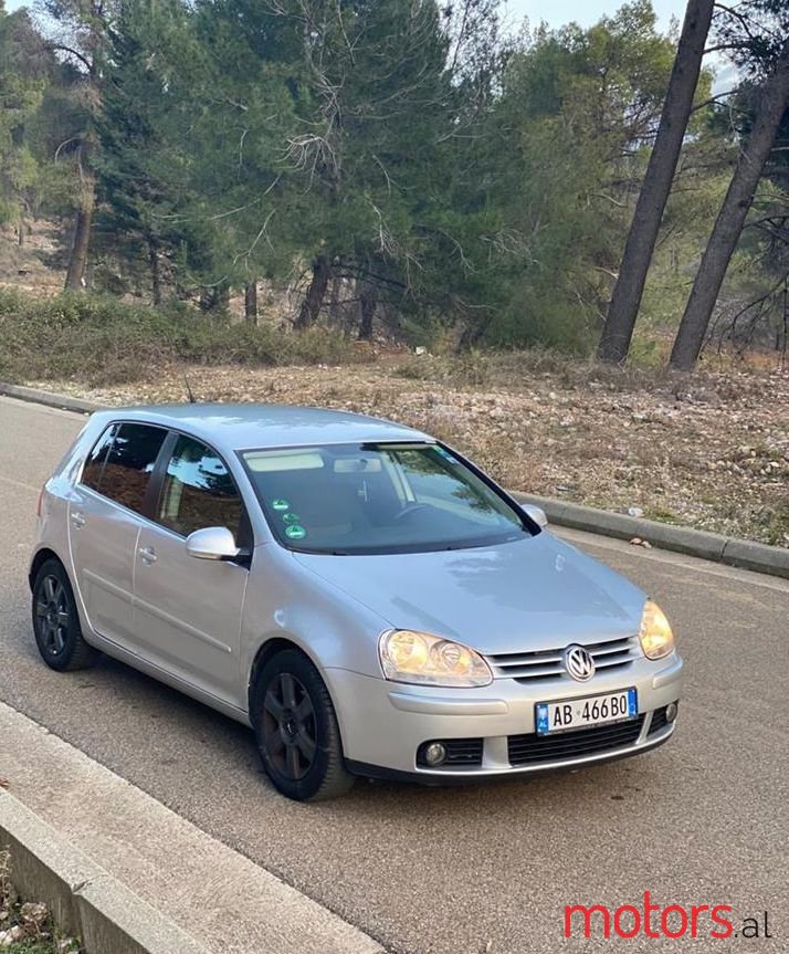 2007' Volkswagen Golf photo #1