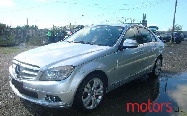 2009' Mercedes-Benz C-Class photo #1