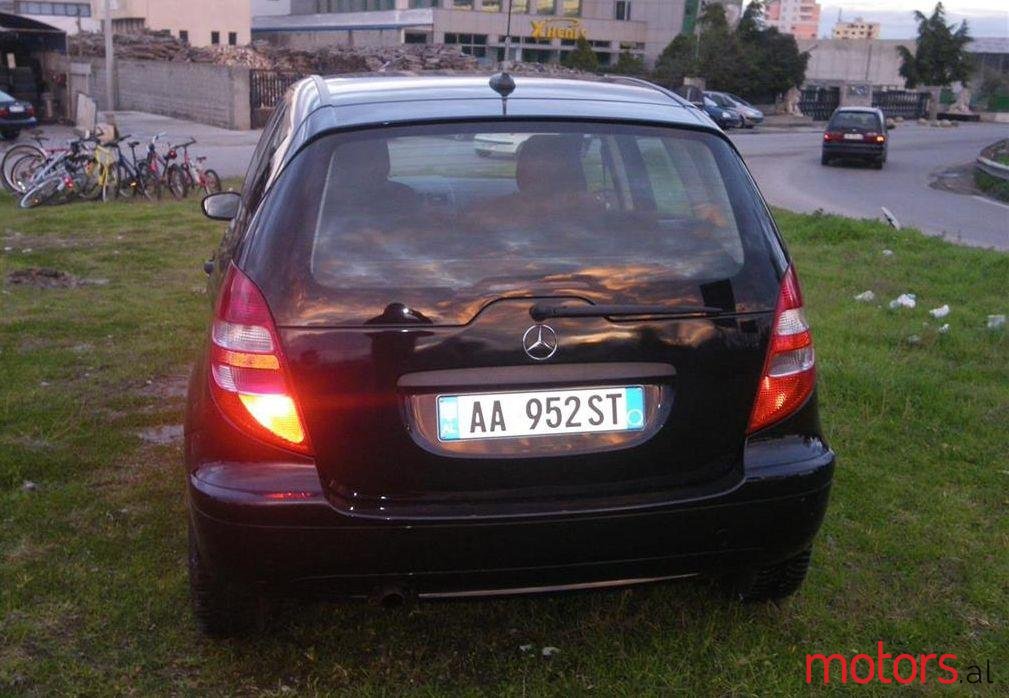 2006' Mercedes-Benz A 170 photo #2