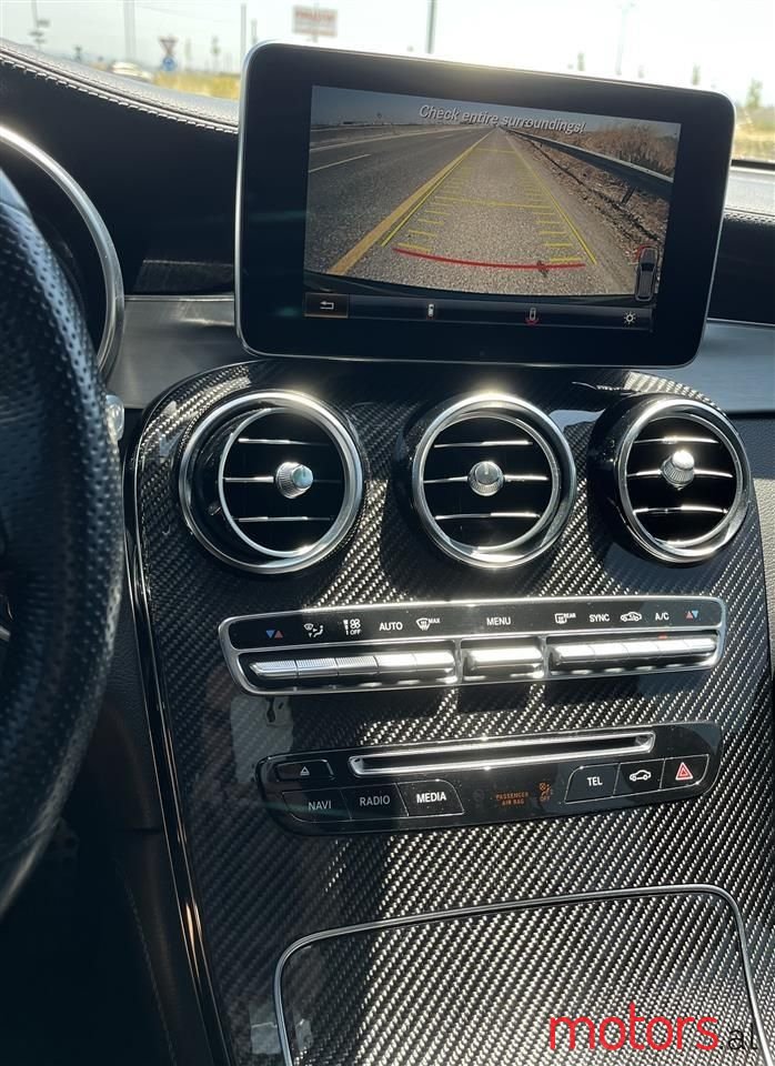 2017' Mercedes-Benz GLC 250 photo #2