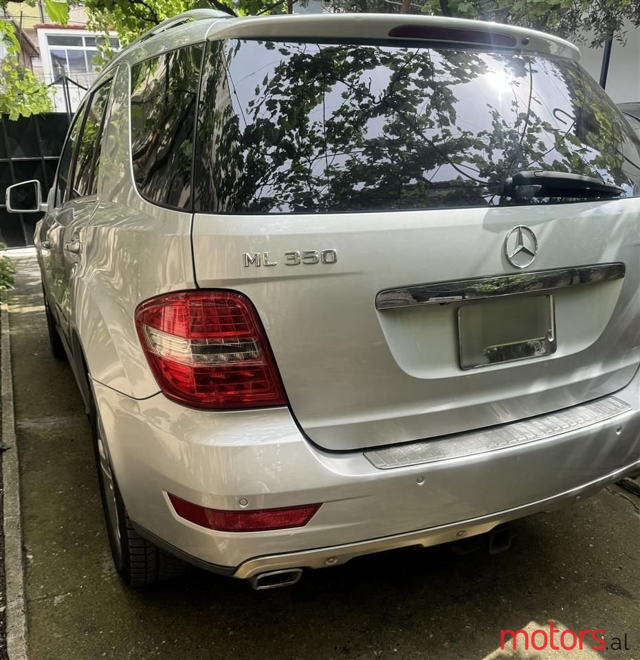 2011' Mercedes-Benz ML 350 photo #4