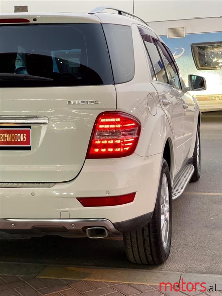 2012' Mercedes-Benz ML 350 photo #3