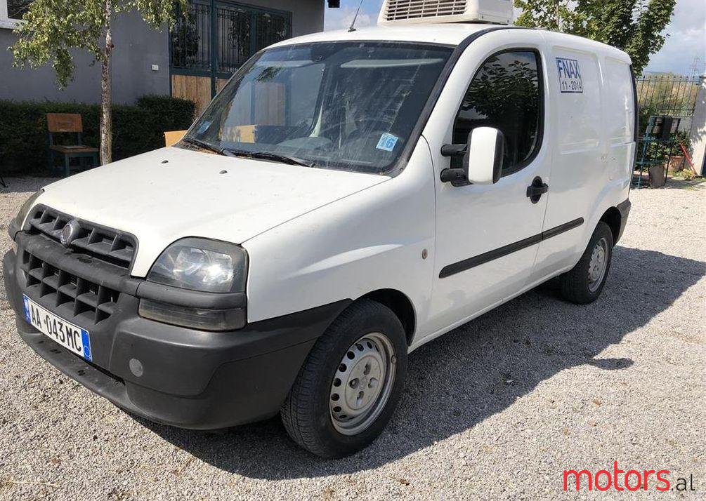 2004' Fiat Doblo photo #1