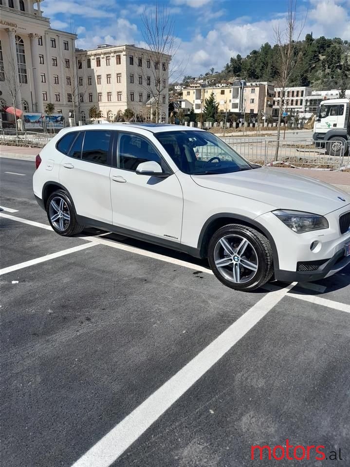 2013' BMW X1 photo #2