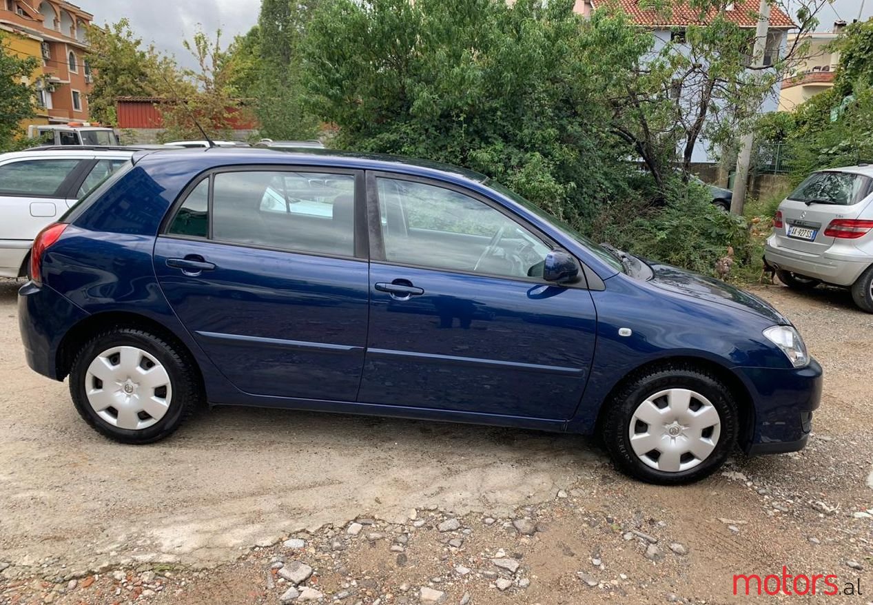 2004' Toyota Corolla photo #3