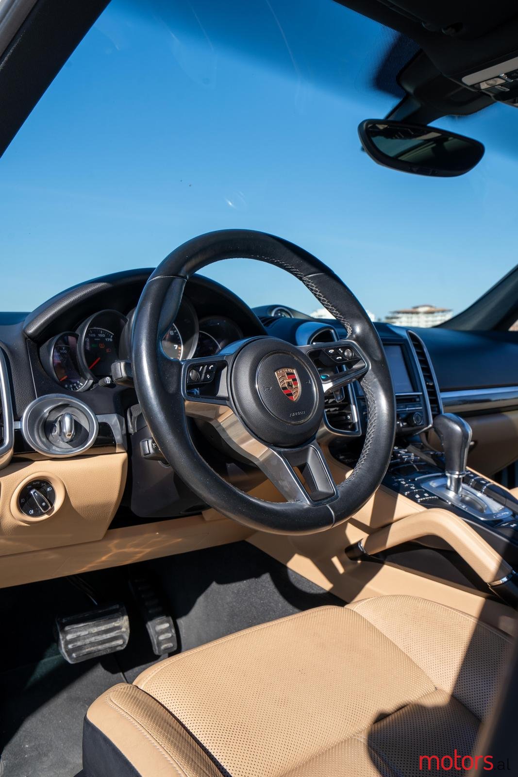 2016' Porsche Cayenne photo #7
