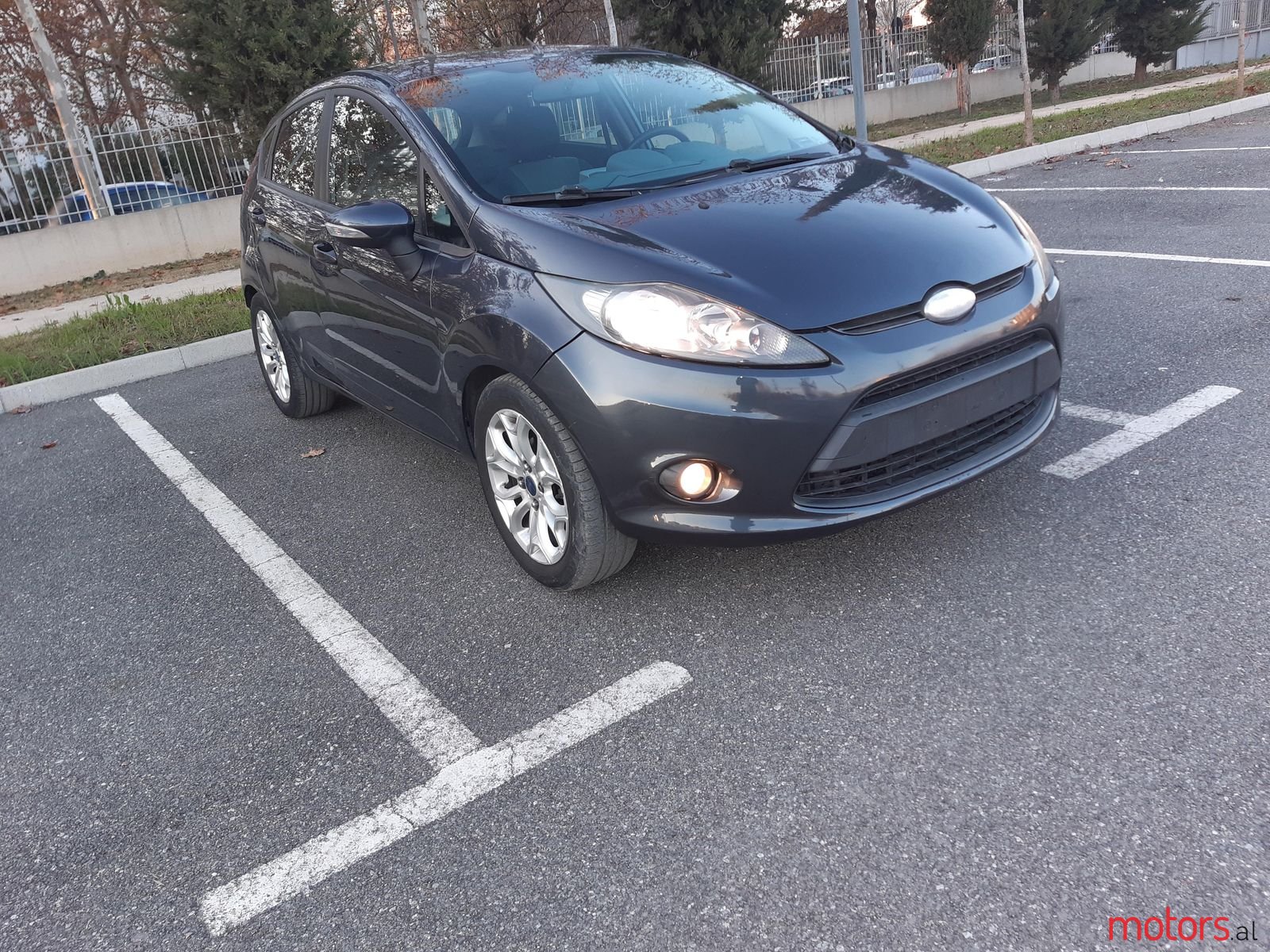 2010' Ford Fiesta photo #6
