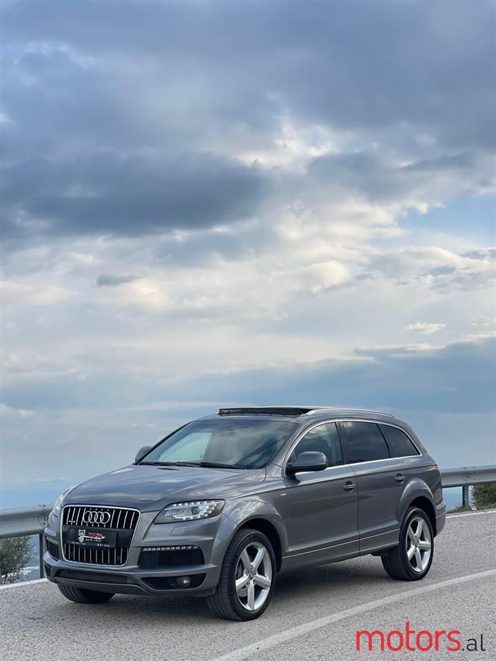 2012' Audi Q7 photo #1