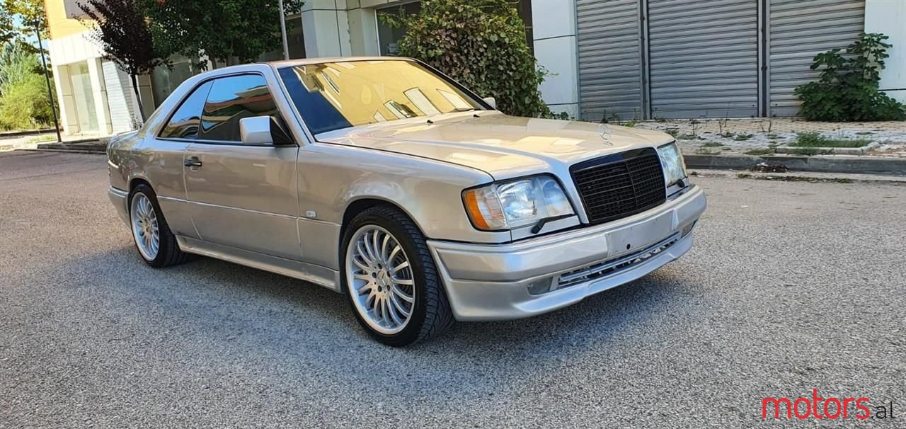1995' Mercedes-Benz E 500 photo #2
