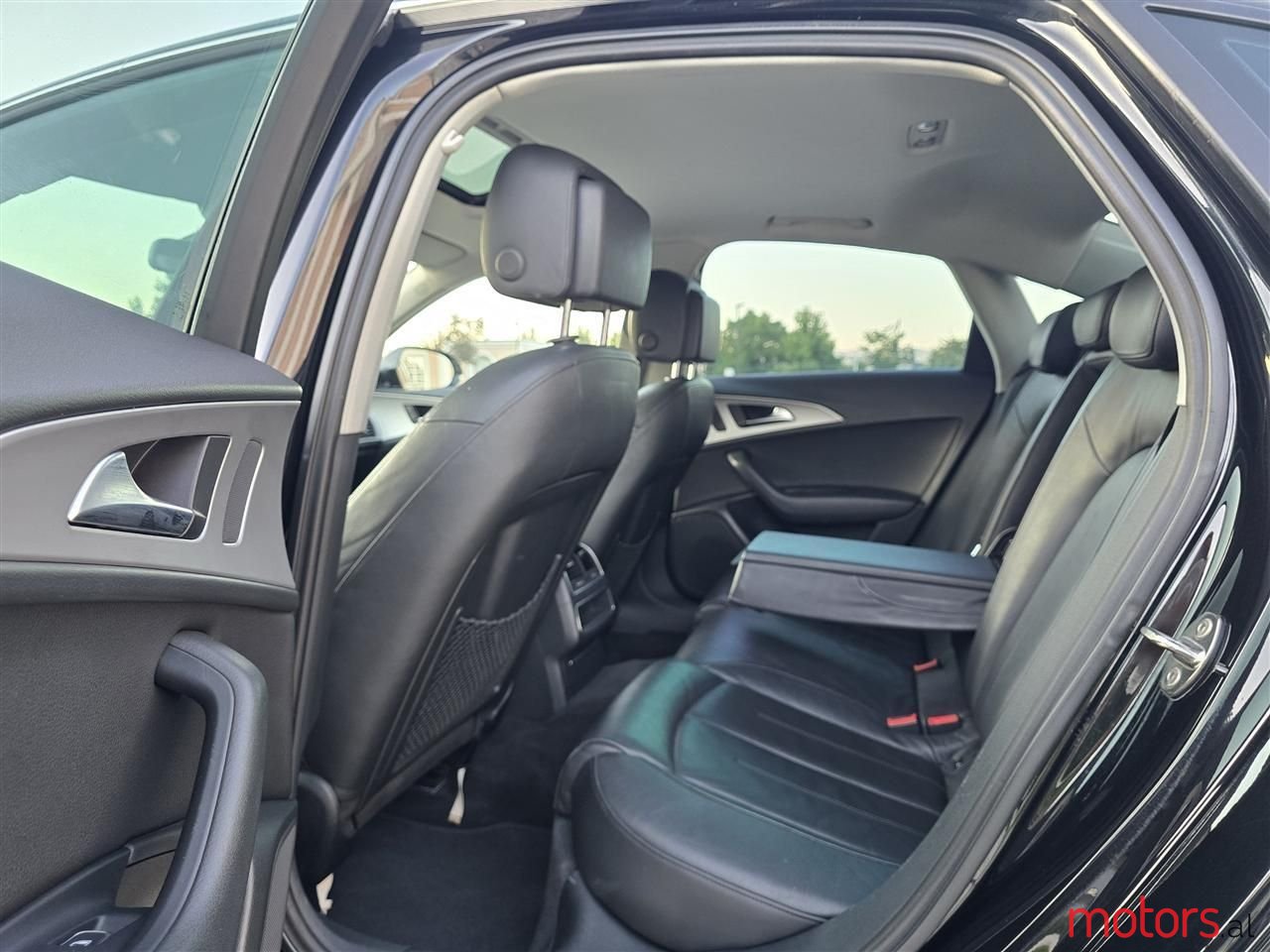 2012' Audi A6 photo #2