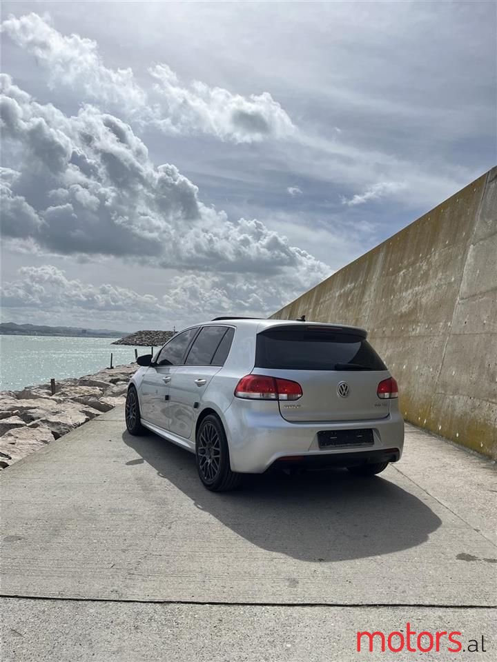 2013' Volkswagen Golf photo #3