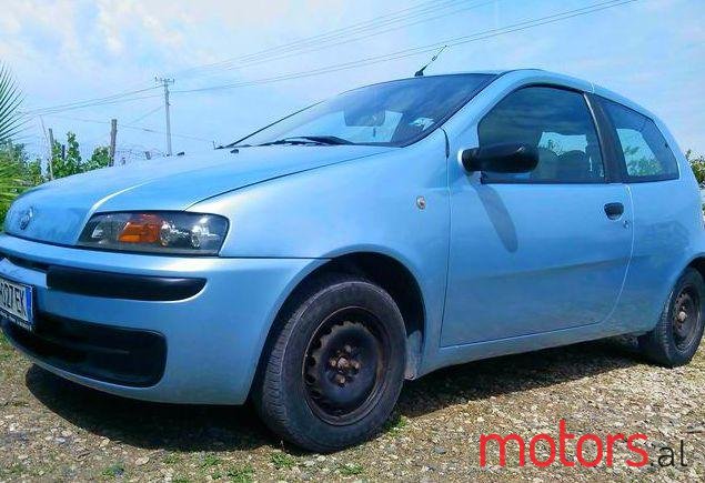 2002' Fiat Punto photo #2