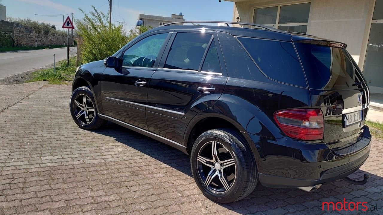 2007' Mercedes-Benz ML 320 photo #2