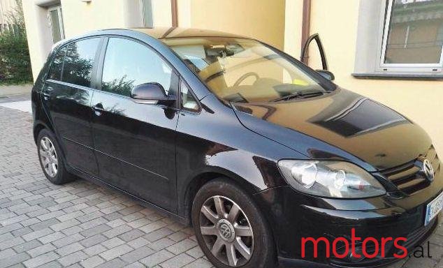 2005' Volkswagen Golf Plus photo #5