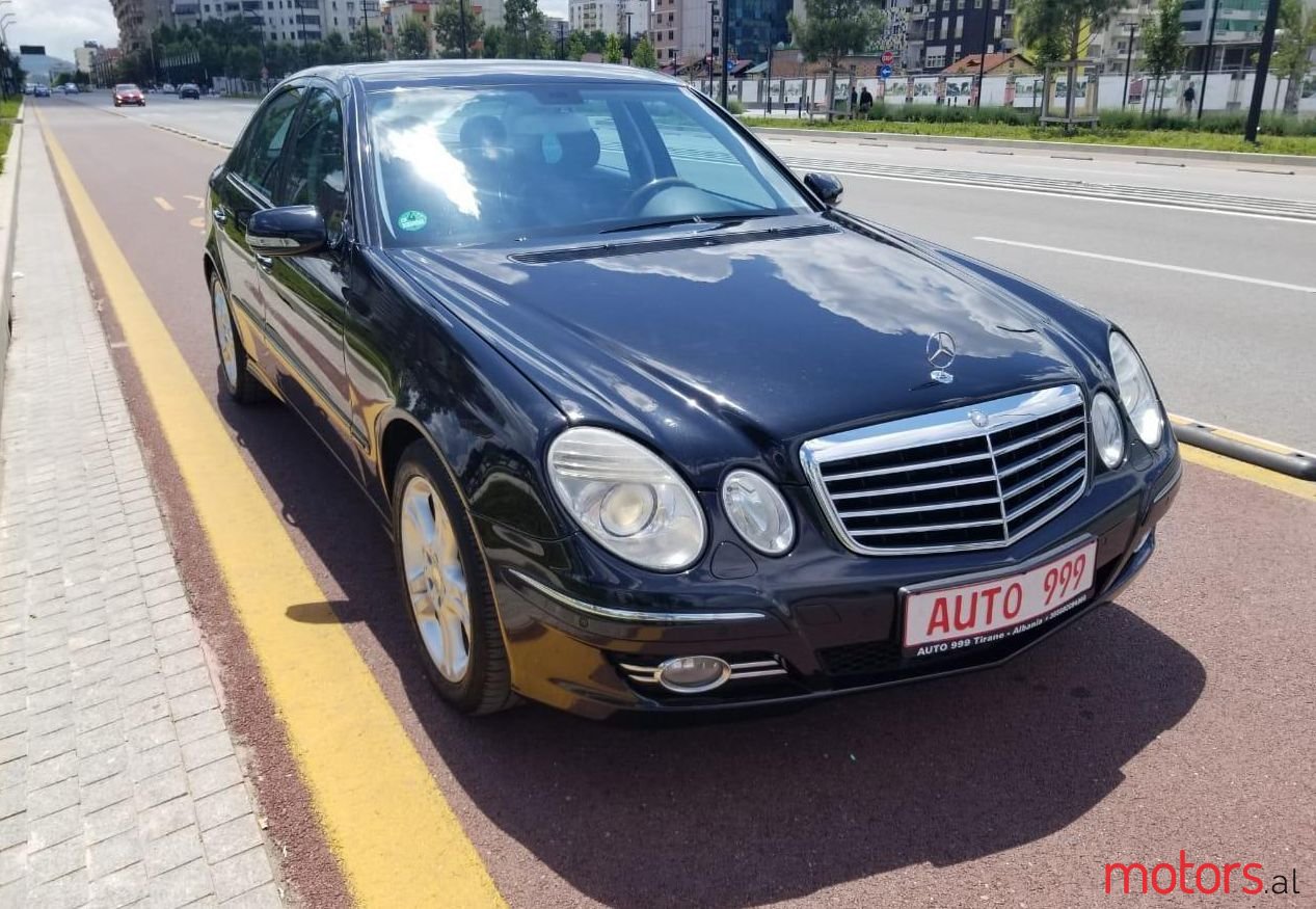 2007' Mercedes-Benz E 320 photo #1