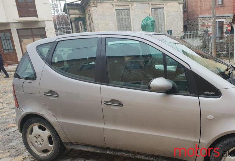 2000' Mercedes-Benz A 190 photo #1
