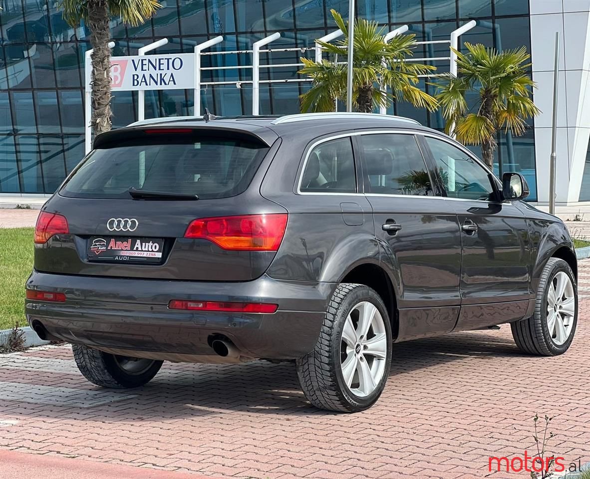 2008' Audi Q7 photo #3
