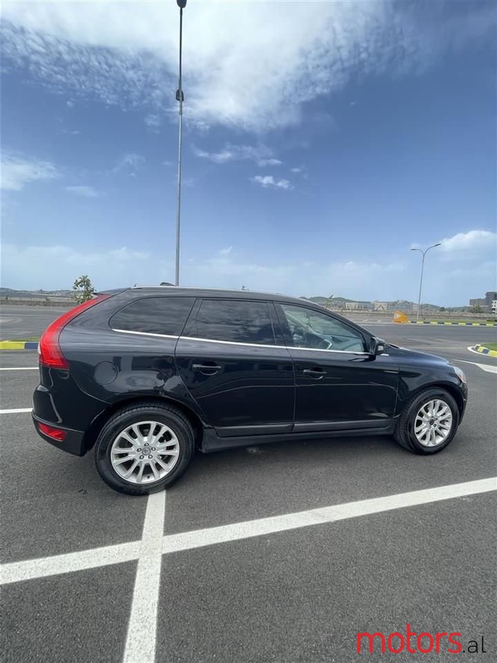 2010' Volvo Xc 60 photo #3