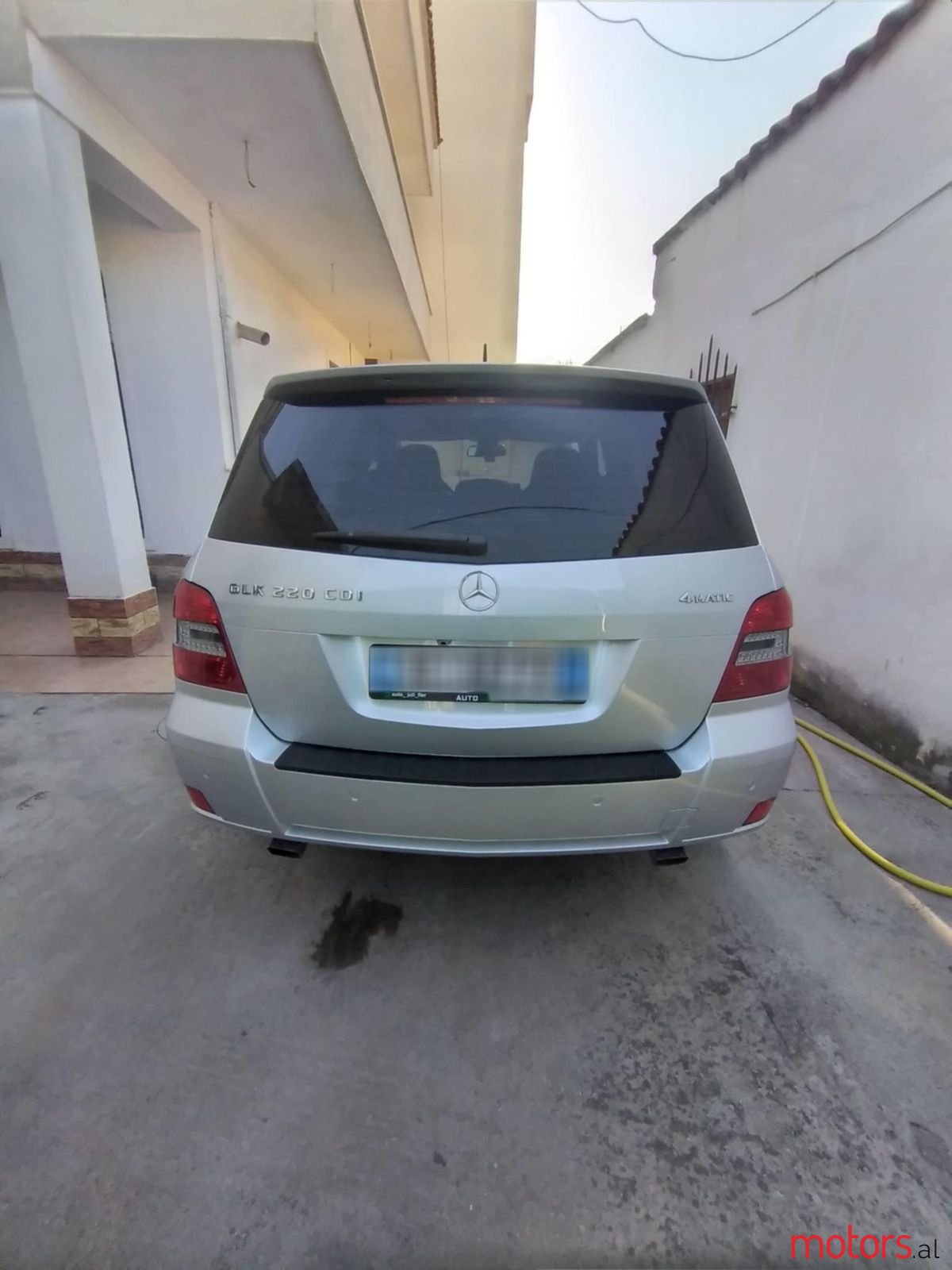 2011' Mercedes-Benz GLK 220 photo #2