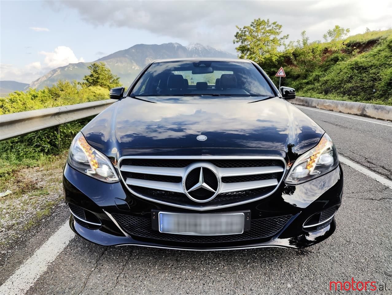 2015' Mercedes-Benz 220 photo #3