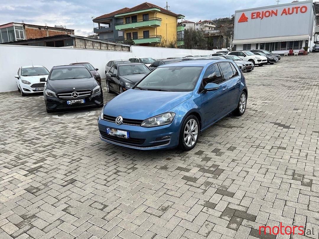 2013' Volkswagen Golf photo #1