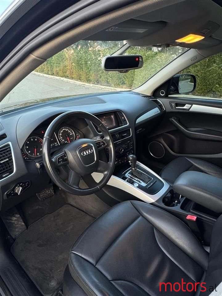 2012' Audi Q5 photo #3