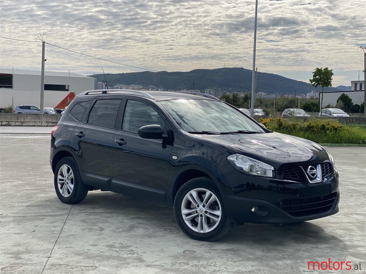 2012' Nissan Qashqai photo #1